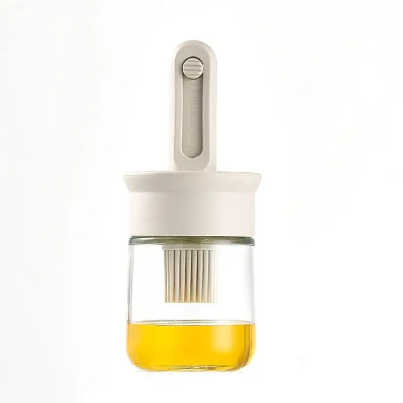 The easy-to-refill silicone oil brush bottle for a continuous and mess-free cooking experience.