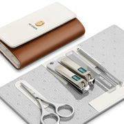 Chic Clipper Ensemble with Colorful Leather Case