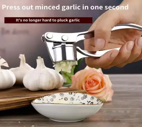 2-in-1 Garlic Press & Slicer