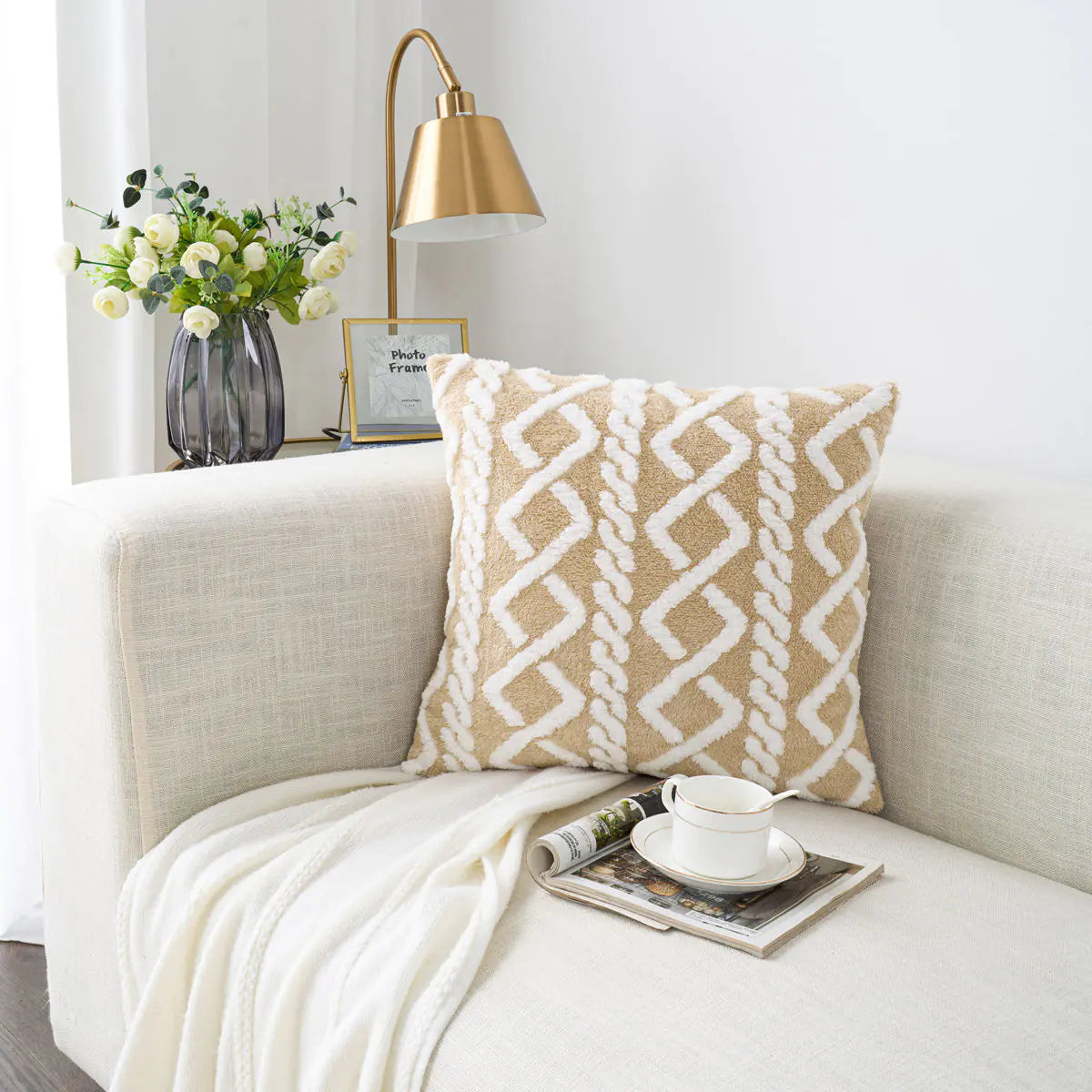 Artificial Plush Cushion Cover with Shearing Groove Design