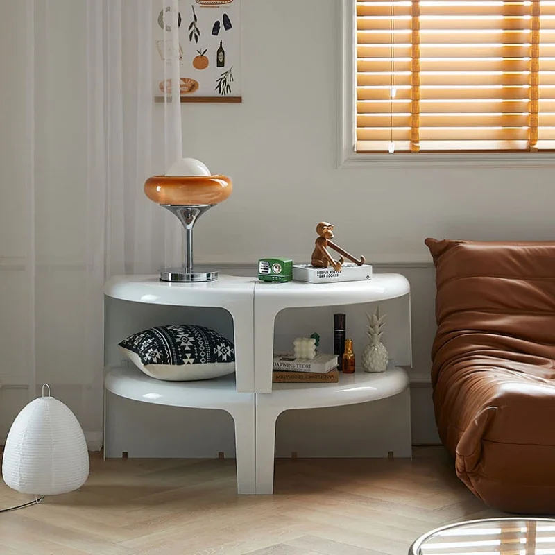 Nordic-Circular-Coffee-Table-Creative-Small-Modern-Design-Elegant-Plastic-Coffee-Table-Living-Room-Bedroom-Mesas-3.webp